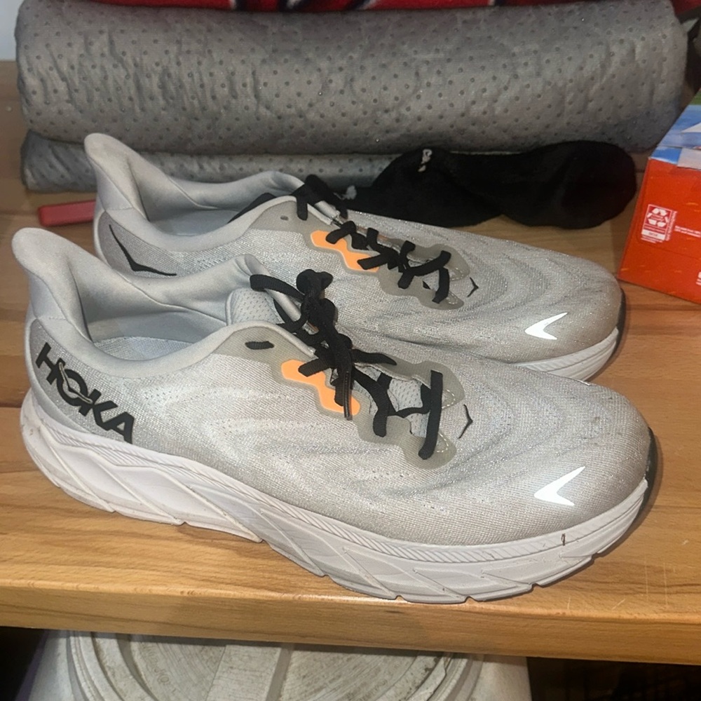 Hola running shoes